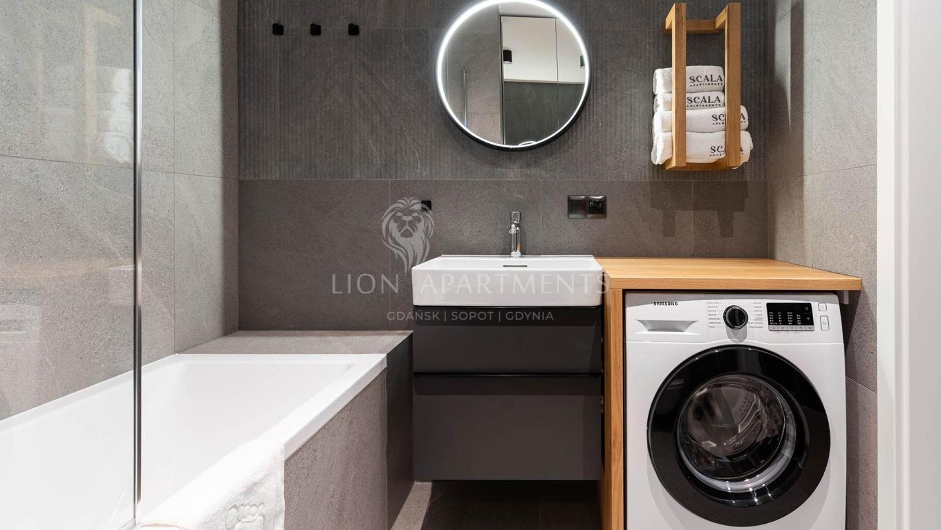 Scala 60C City Center Apartments & Studio By Lion Apartments Gdansk Bagian luar foto