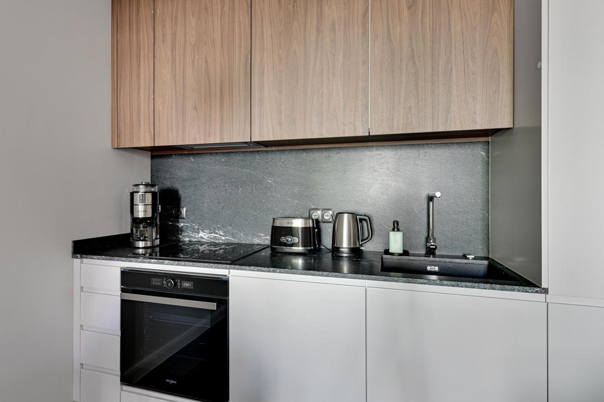 Scala 60C City Center Apartments & Studio By Lion Apartments Gdansk Bagian luar foto