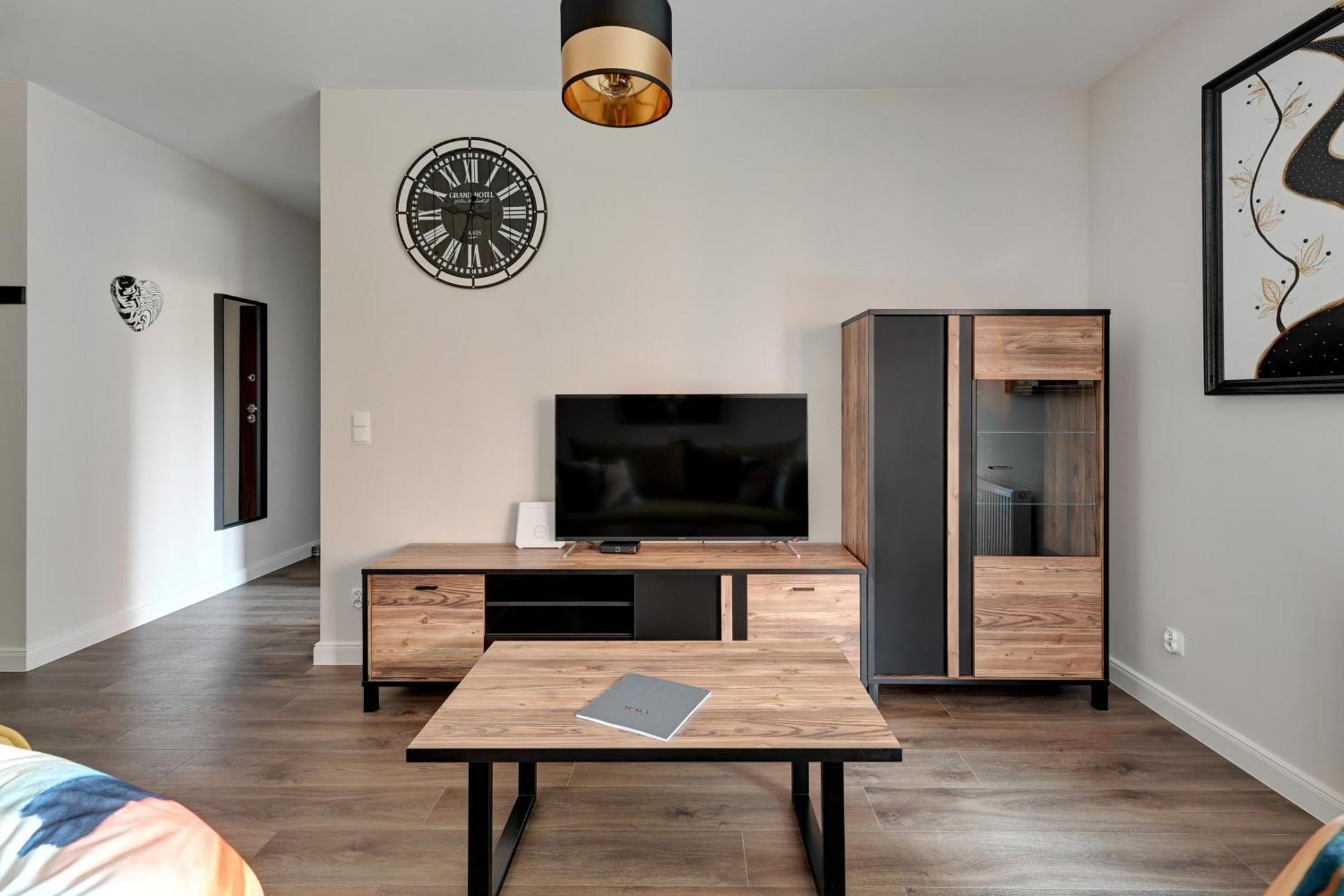 Scala 60C City Center Apartments & Studio By Lion Apartments Gdansk Bagian luar foto
