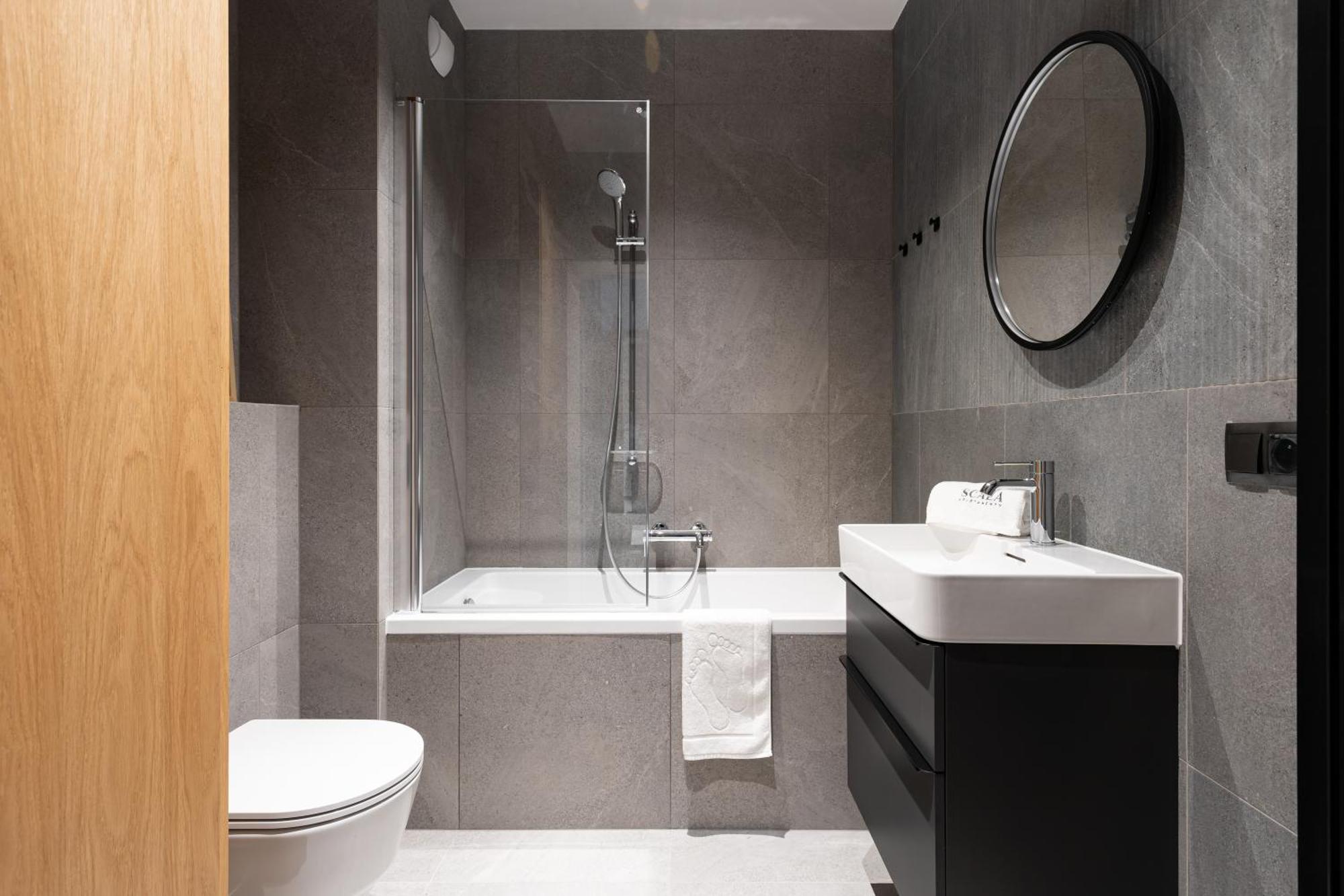 Scala 60C City Center Apartments & Studio By Lion Apartments Gdansk Bagian luar foto