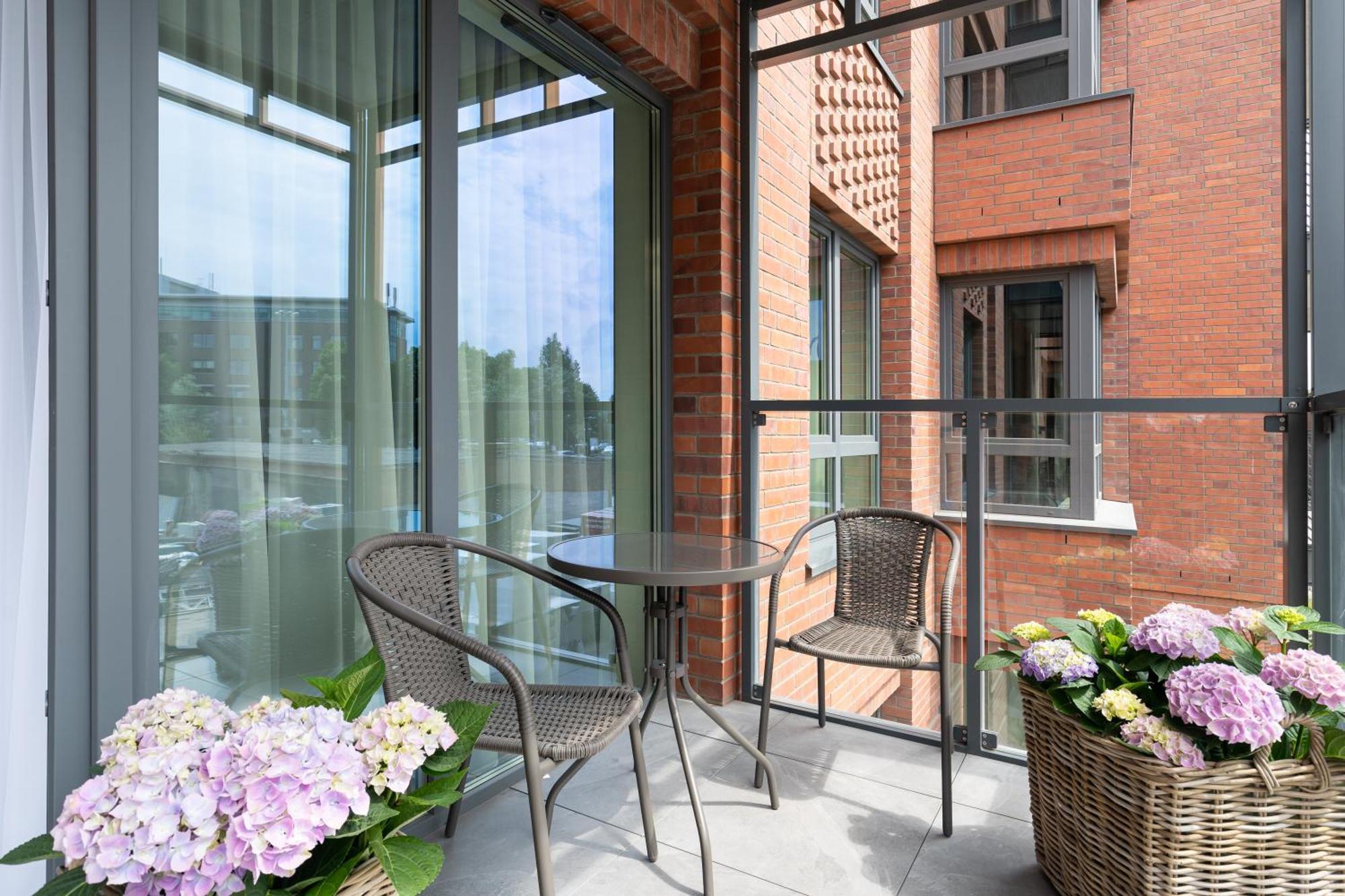 Scala 60C City Center Apartments & Studio By Lion Apartments Gdansk Bagian luar foto
